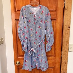 Old Navy Long Sleeved Dress